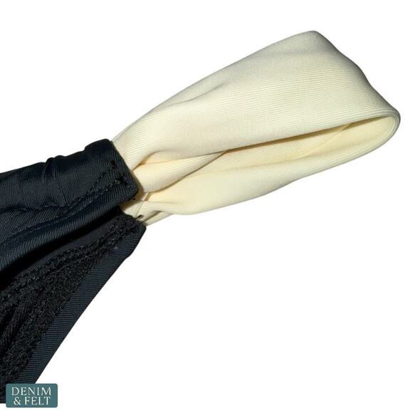 Cupshe Midnight in Sicily Black Bikini Set Diamond Neckline Size NEW/NWT!! - Picture 13 of 15